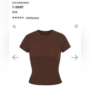 SKIMS Short Sleeve Fits Everybody T-Shirt in Brown